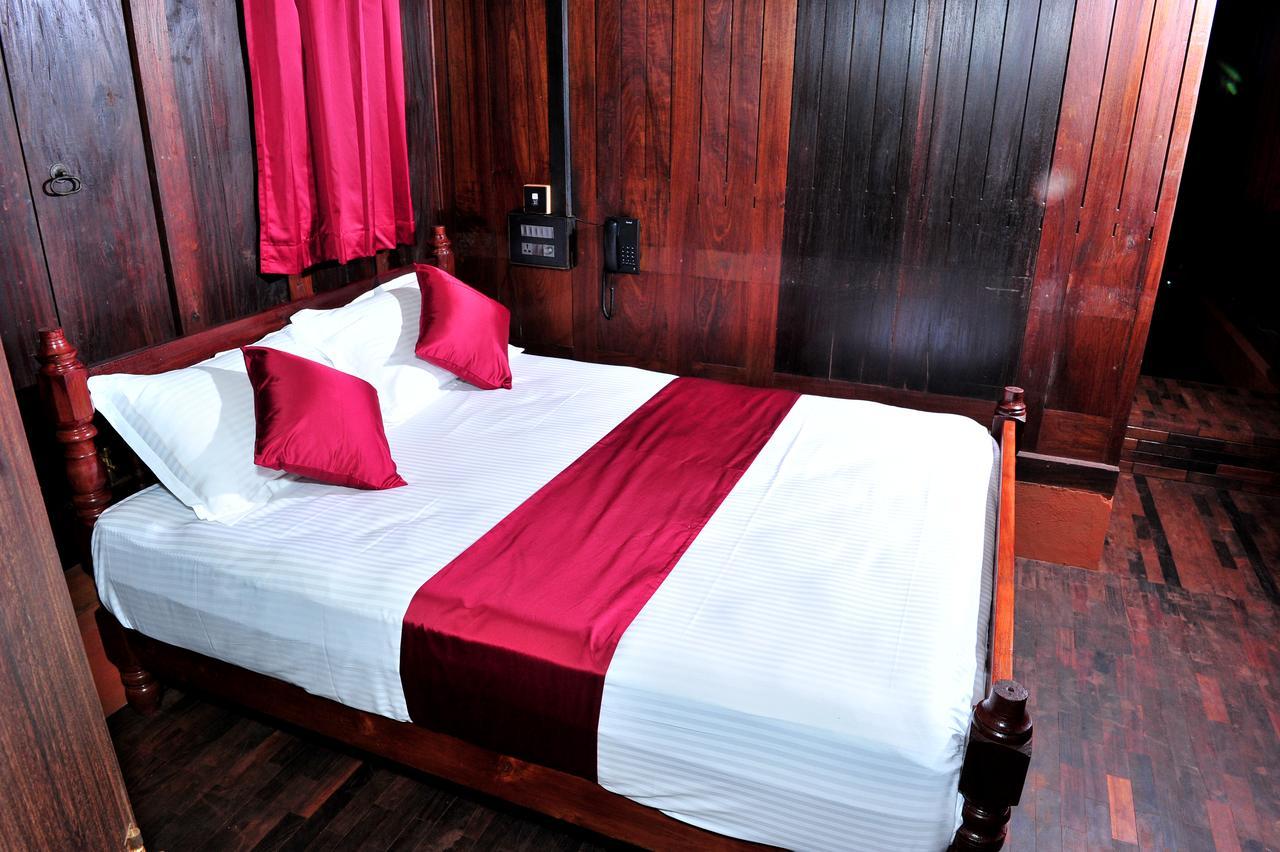 Thejas Resorts Wayanad สุลต่านบาเทรี ภายนอก รูปภาพ